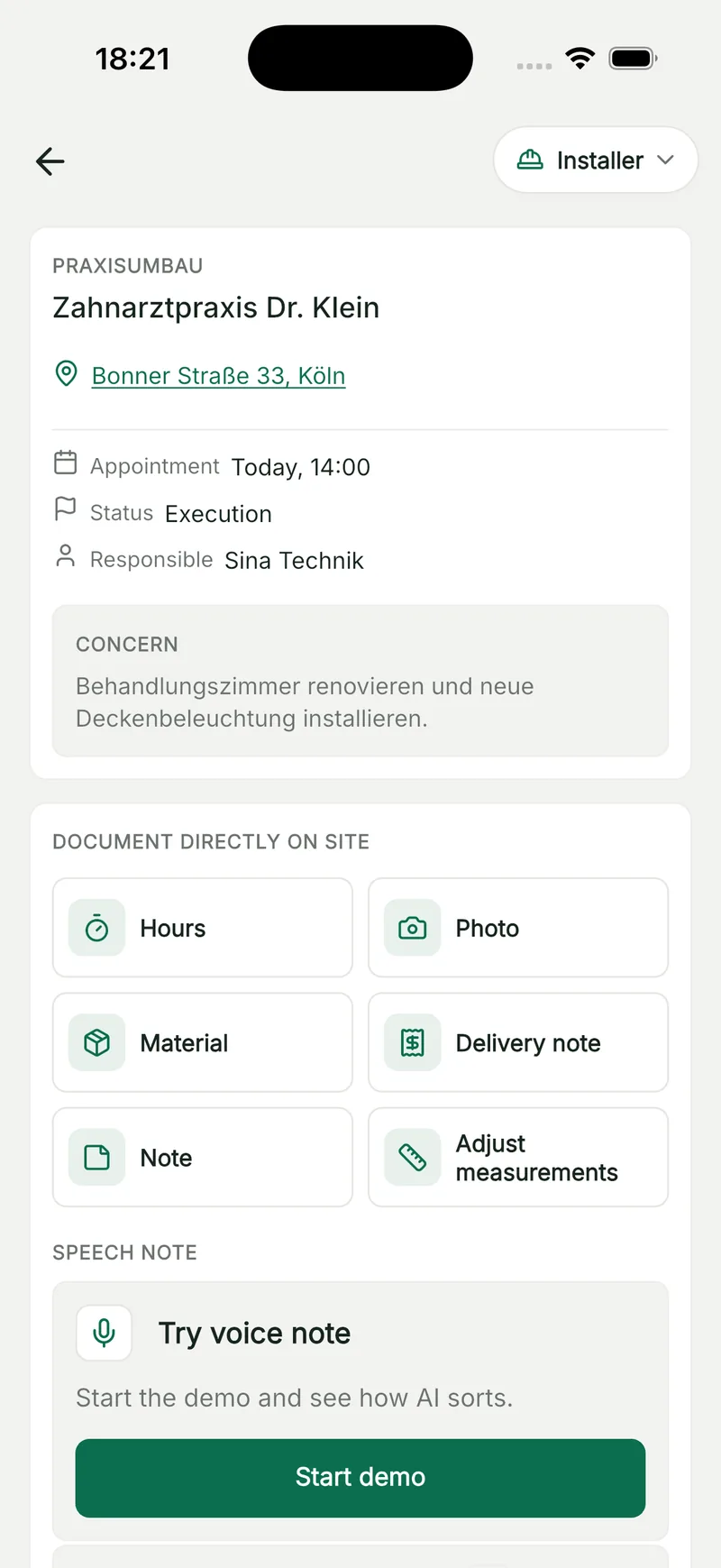 Job execution view in QuickQuote Flow with tiles for hours, photo, material and delivery note